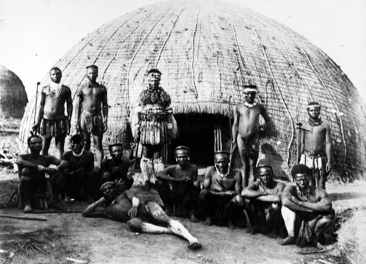 Hoofd Teteleka en Raad, ca. 1895 door South African Photographer