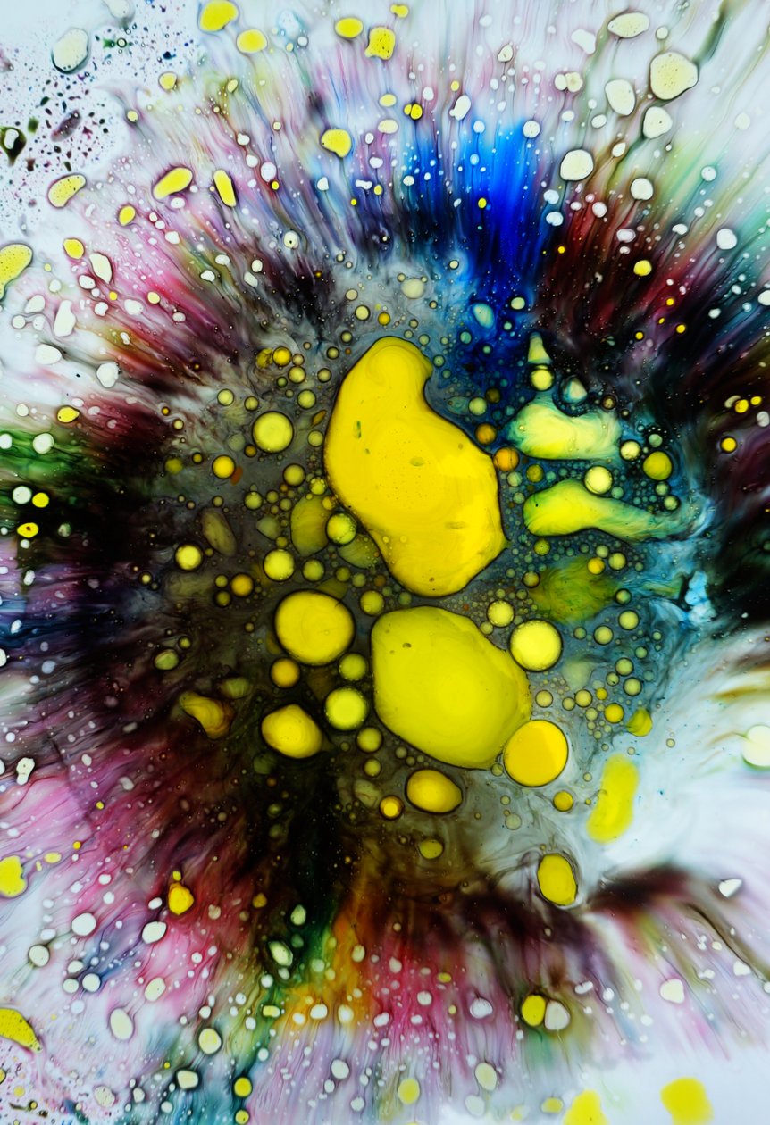 Tie Dye Splatter, 2024 door Steve Pavlovsky