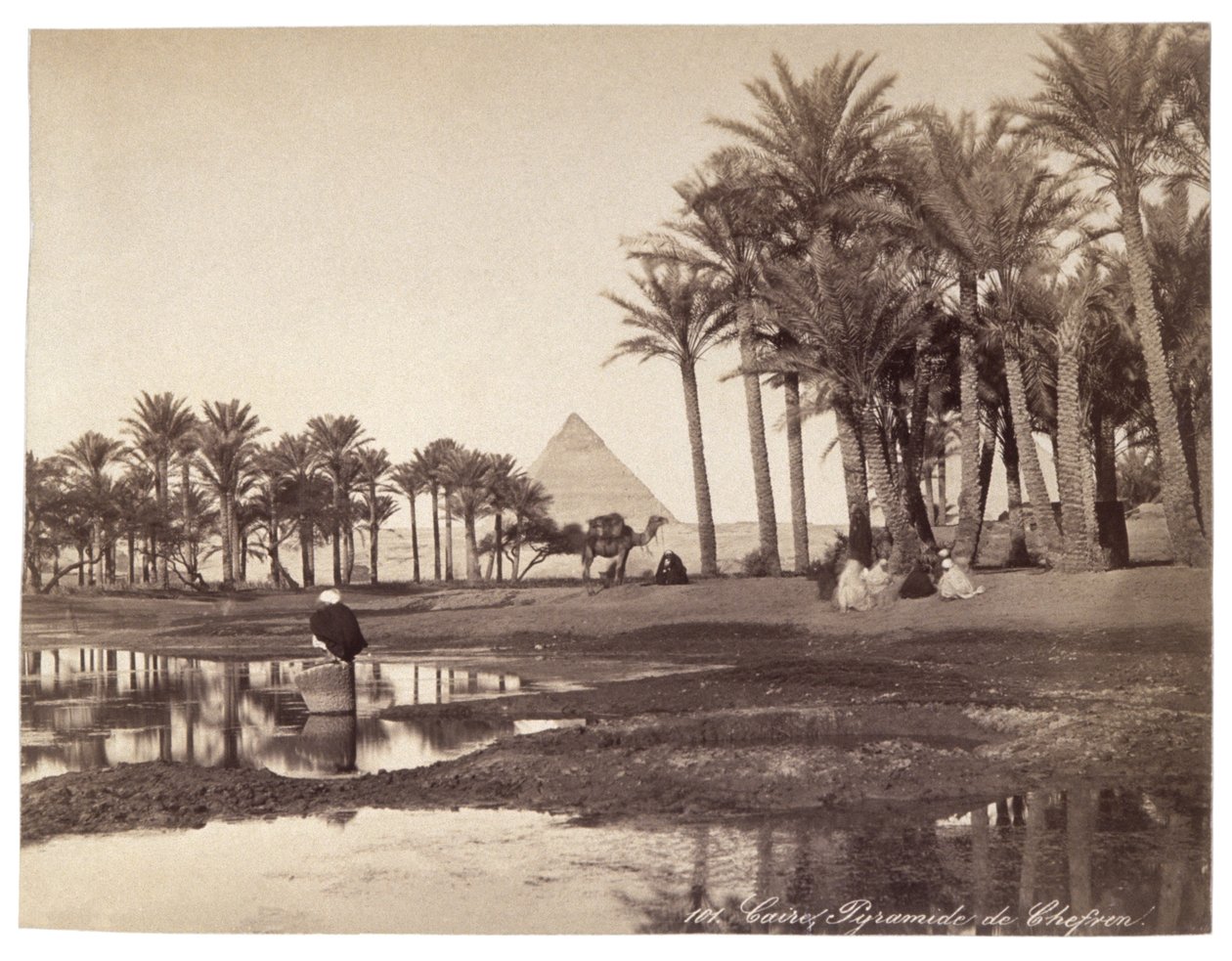 Piramide in Egypte, ca. 1900 door Studio Bonfils