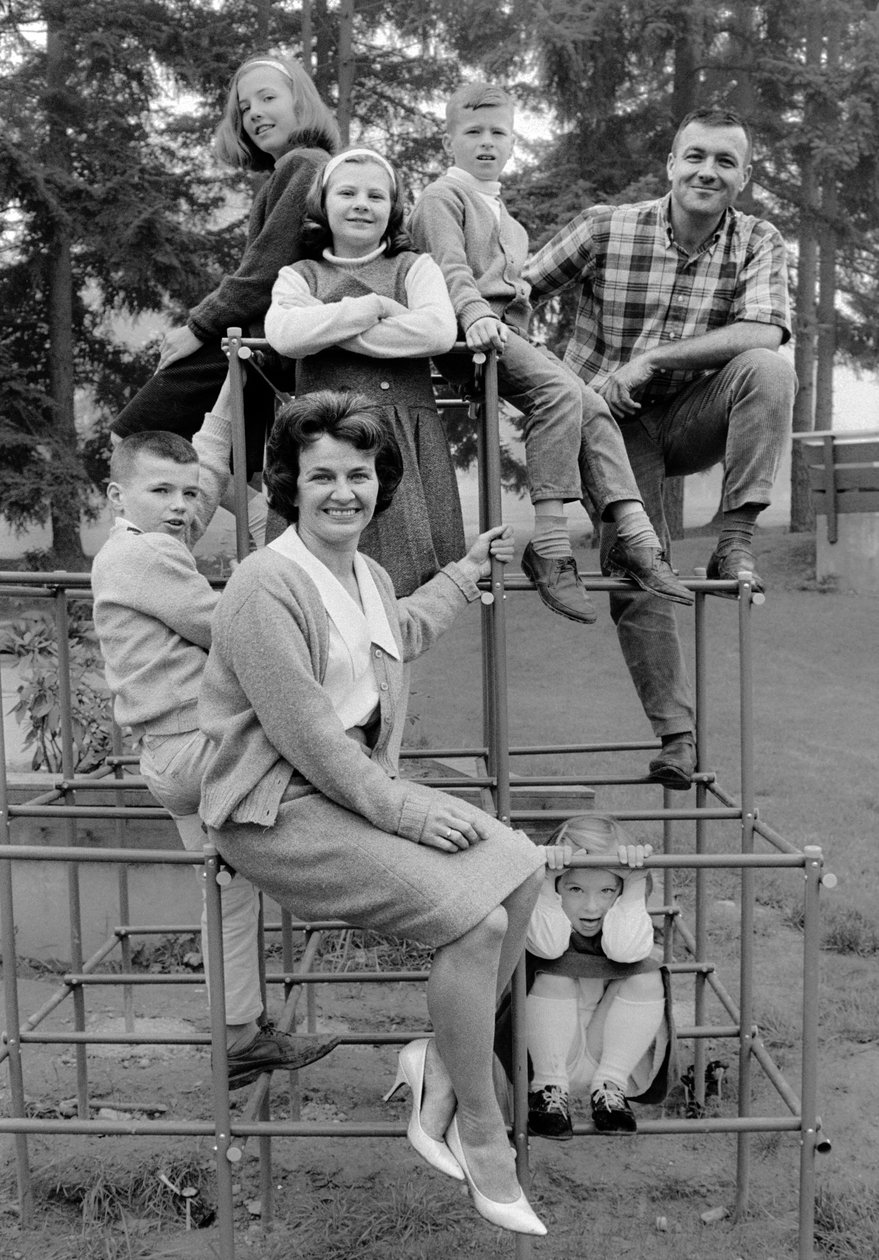 Amerikaanse familie genaamd Eggertsen door Ted Spiegel