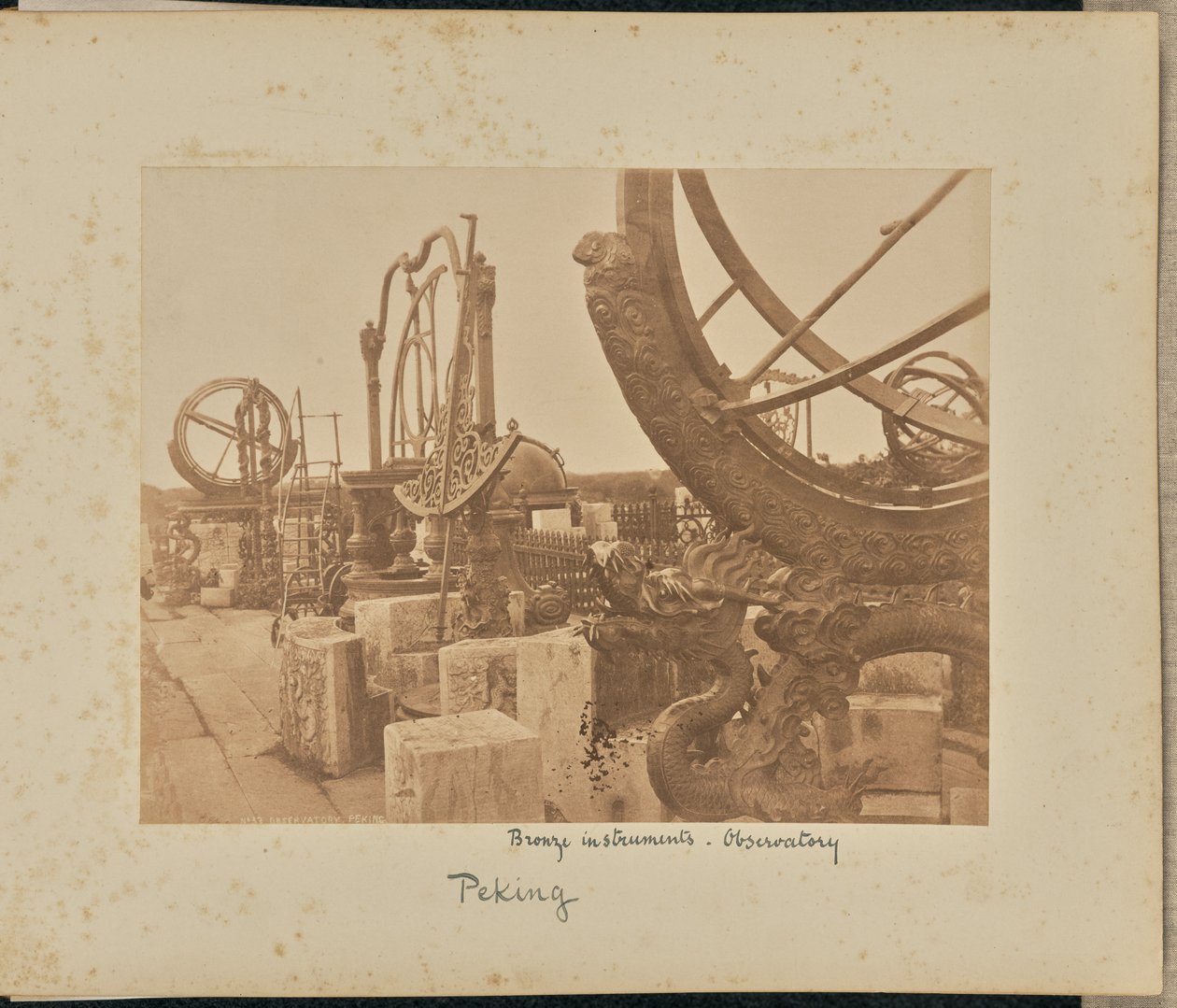Sterrenwacht. Peking door Thomas Child