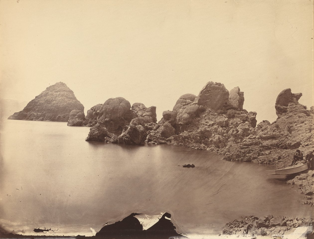 Tufa Domes, Pyramid Lake, Nevada door Timothy H. O