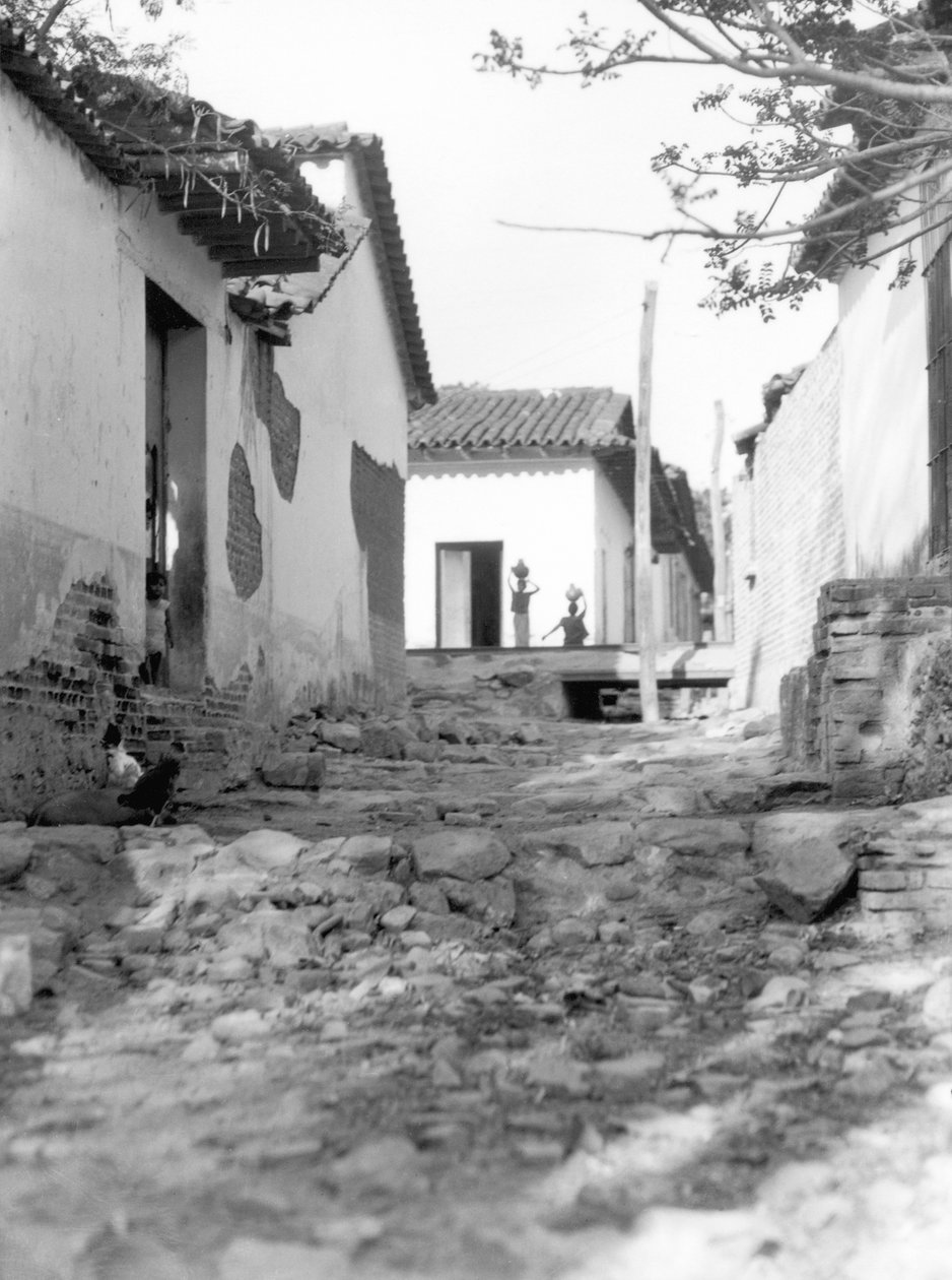 Vrouwen in Tehuantepec, Mexico, 1929 door Tina Modotti