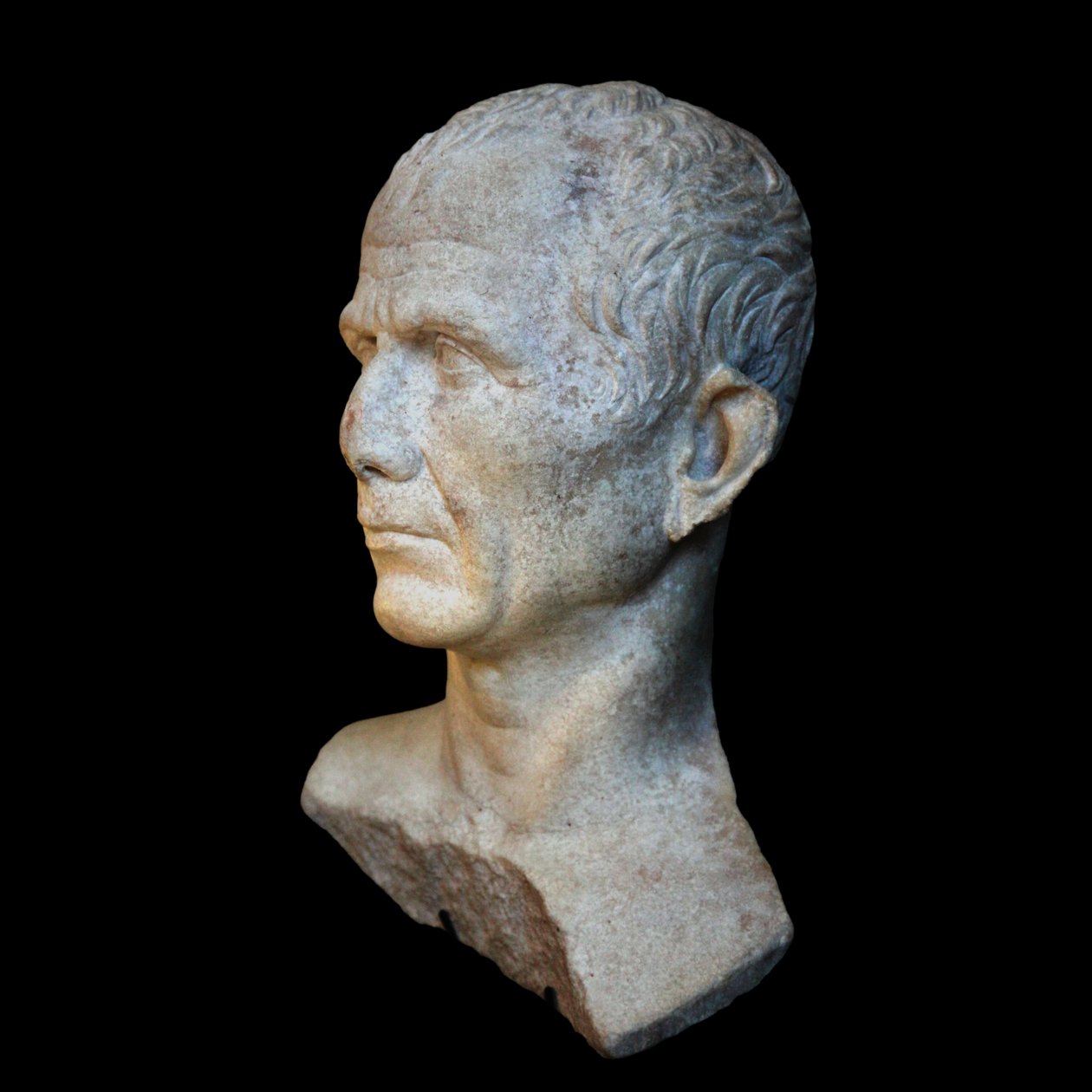 Vermeend borstbeeld van Caesar gefotografeerd in Genève tijdens de tijdelijke tentoonstelling Caesar et le Rhône door Unbekannt Unbekannt