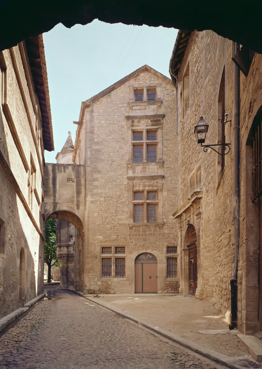 Een straat in Saint-Remy-de-Provence door Unbekannt Unbekannt
