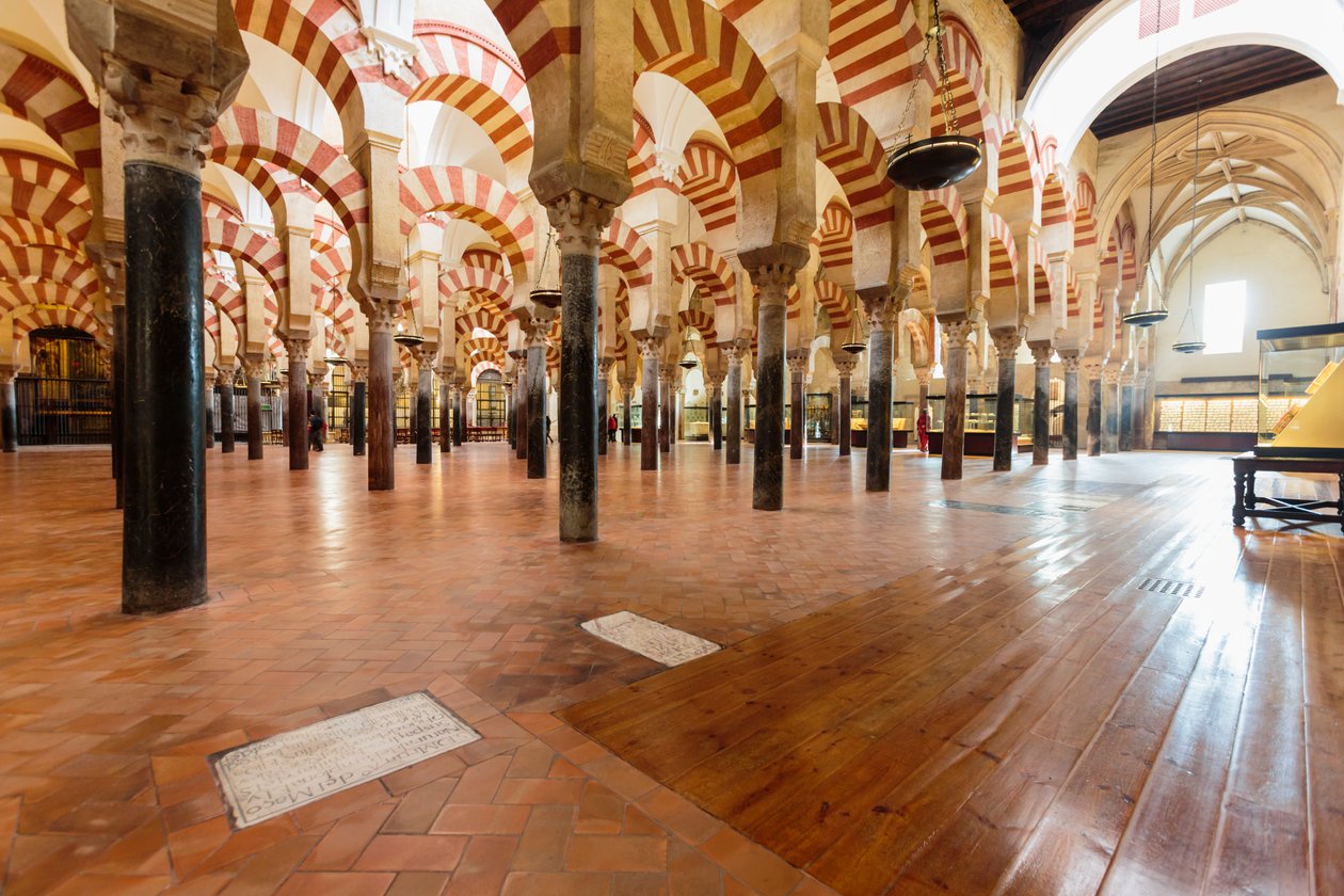 Córdoba, Spanje. Interieur van de moskee. door Unbekannt Unbekannt