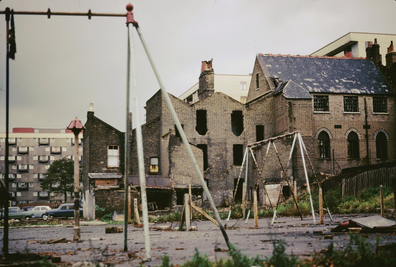Speelplaats, Noord-Londen, 1966 door Unbekannt Unbekannt