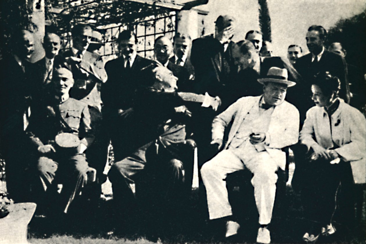 Geallieerde leiders overleggen in Caïro, november 1943 door Unbekannt