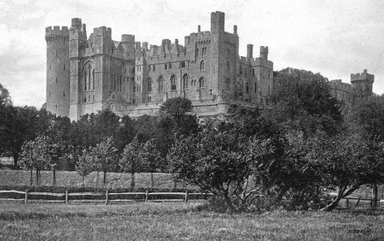 Arundel Castle, Arundel, West Sussex, c1900s-1920s door Unbekannt