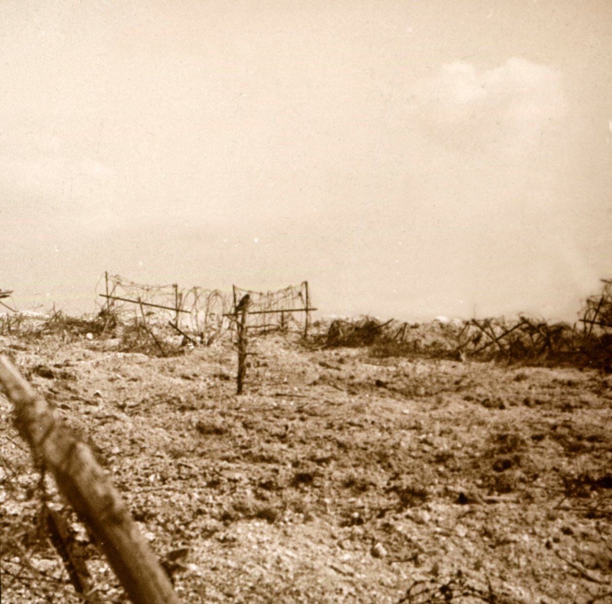 Tussen de linies, Verdun, Noord-Frankrijk, c1914-c1918 door Unbekannt