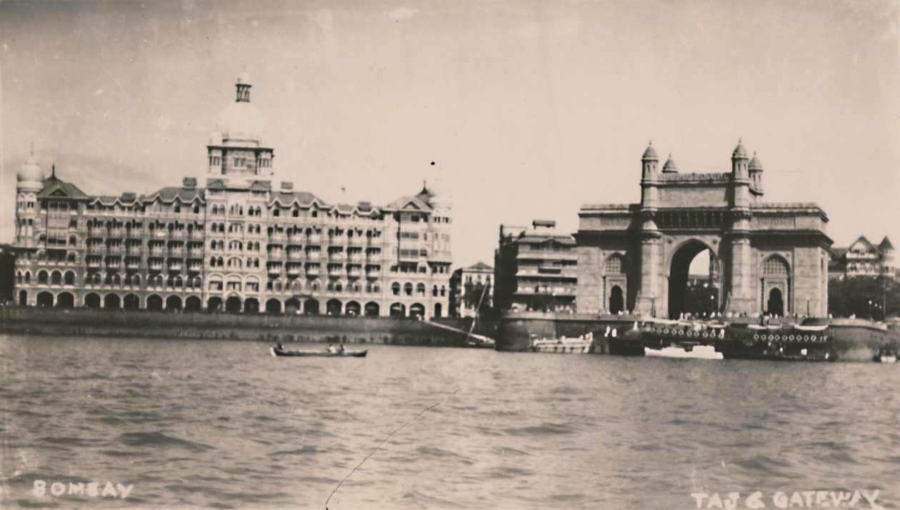 Bombay - Taj & Gateway, ca. 1930 door Unbekannt