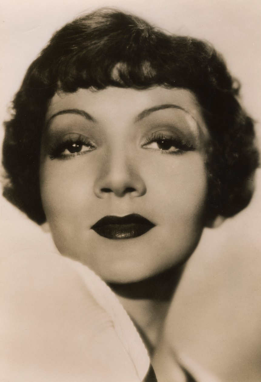 Claudette Colbert 1903-1996, Amerikaanse actrice, ca. 1930s door Unbekannt