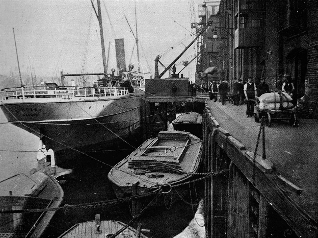 Cottons Wharf, Tooley Street, Londen door Unbekannt