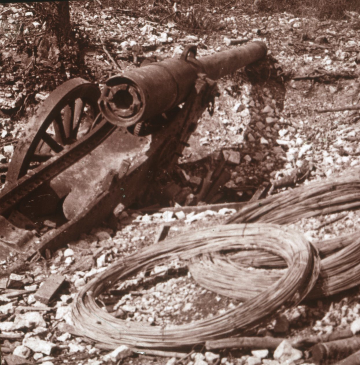 Vernietigd 155 kanon, c1917-c1918 door Unbekannt