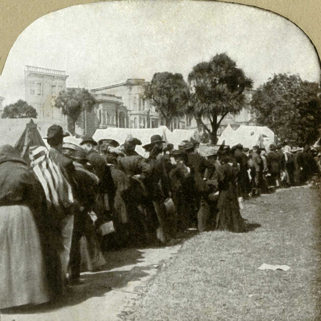 Broodlijn vormen op Jefferson Square, 1906 door Unbekannt