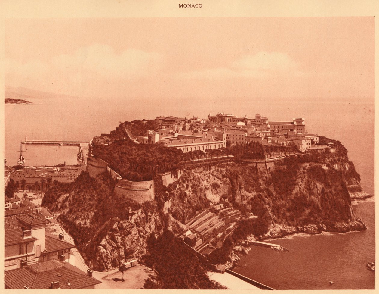 Algemeen uitzicht op het Vorstendom Monaco, 1930 door Unbekannt