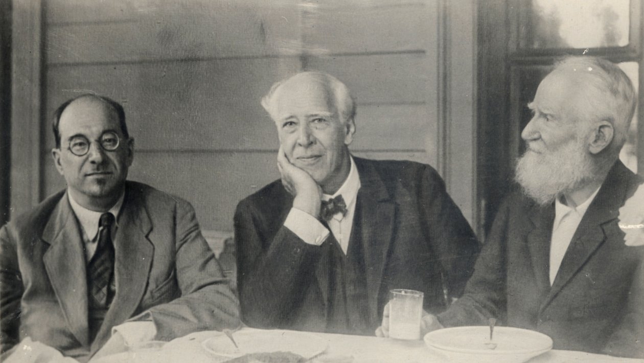 Groepsportret, 1931 door Unbekannt