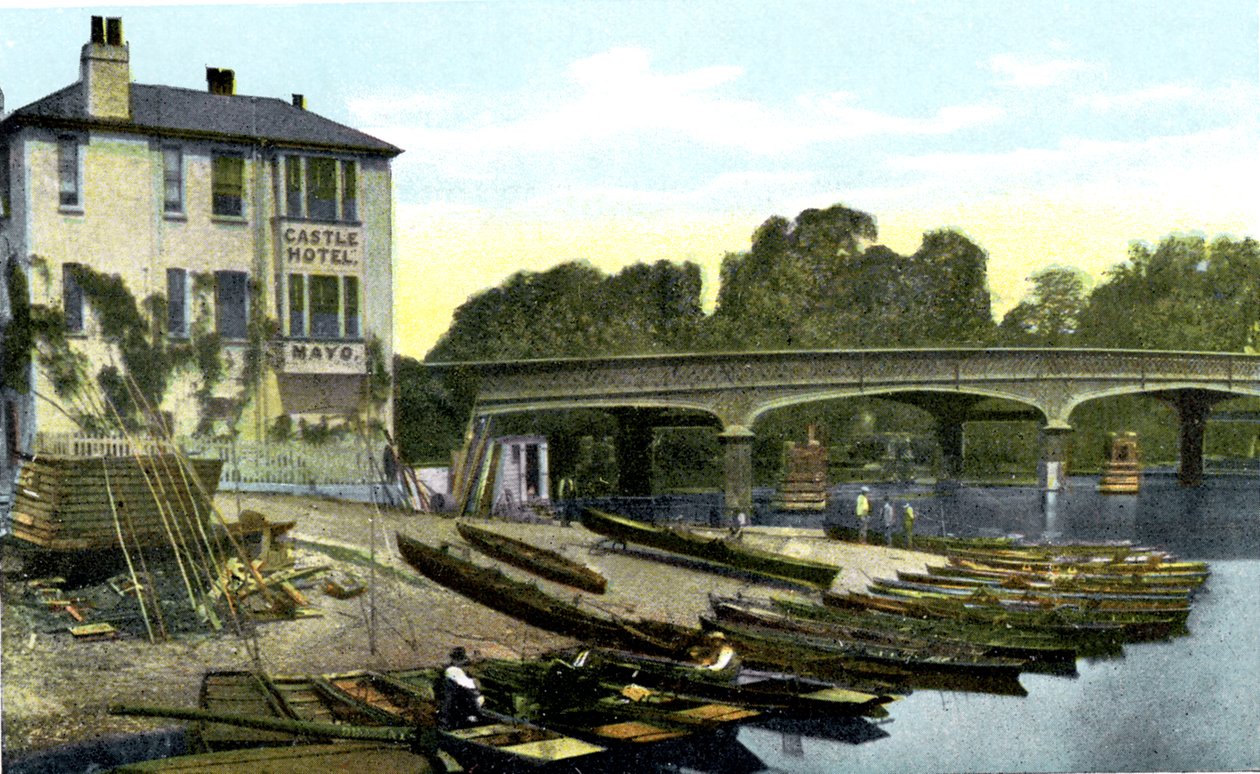 Hampton Court Bridge, Londen door Unbekannt