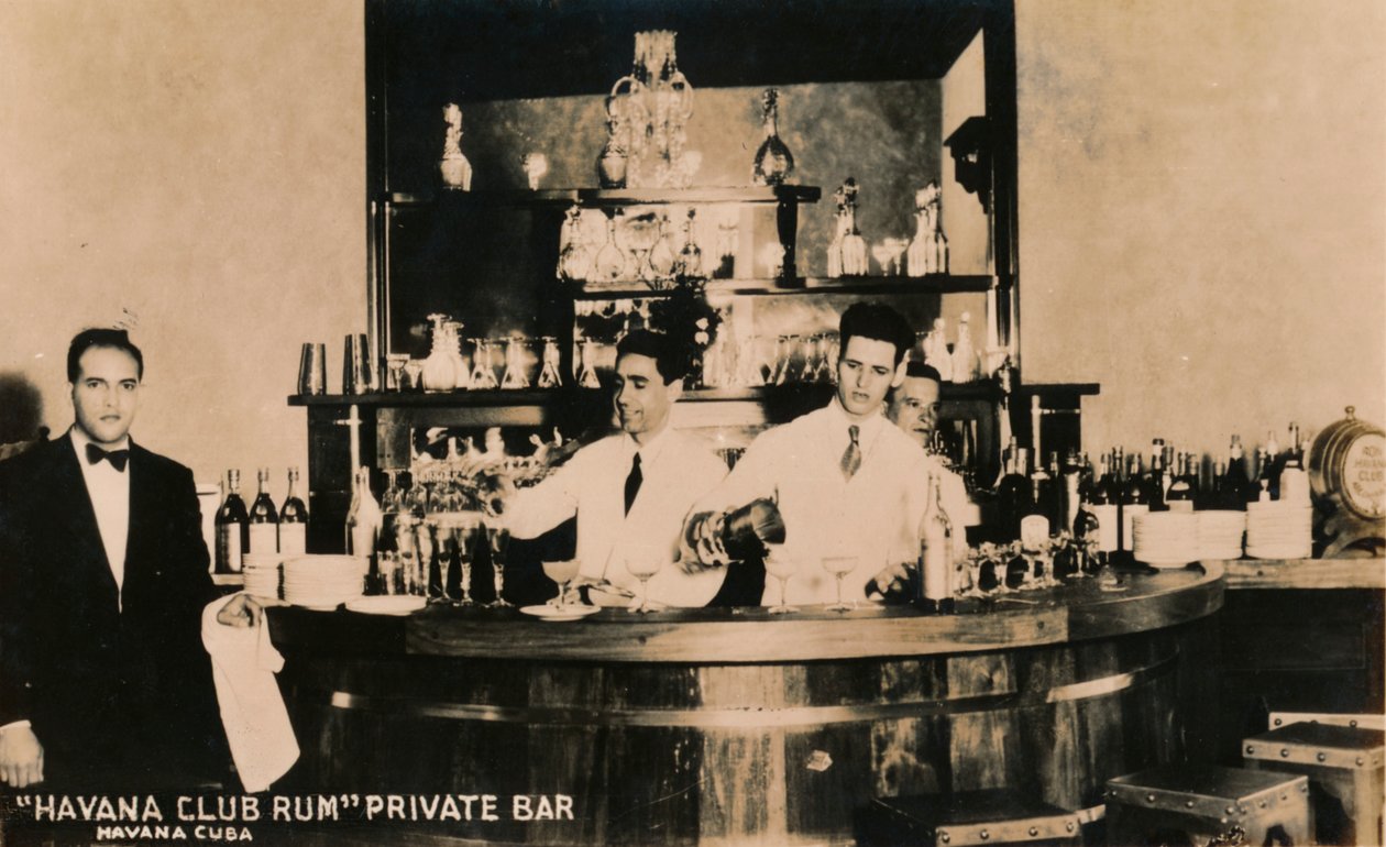 Havana Club Rum, Privé Bar, Havana, Cuba, ca. 1900s door Unbekannt