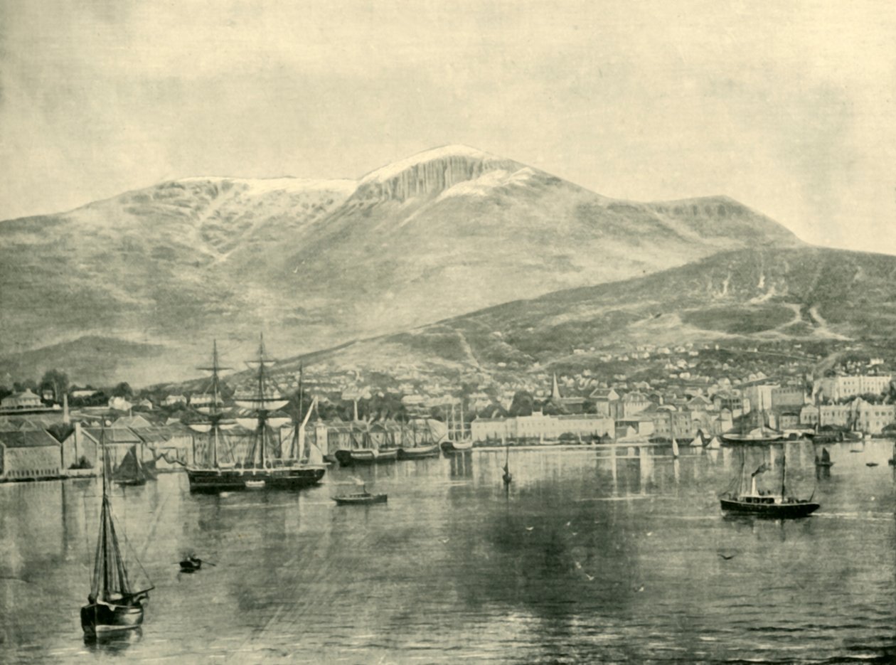 Hobart, vanaf de Baai, 1901 door Unbekannt