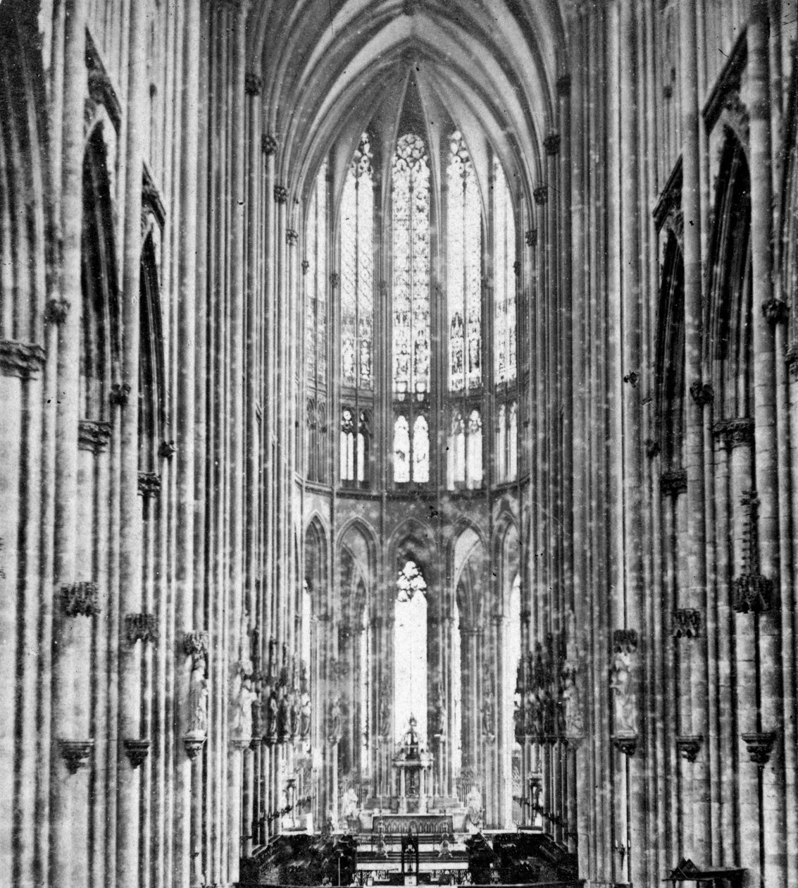 Interieur van de Dom van Keulen, begin 20e eeuw door Unbekannt