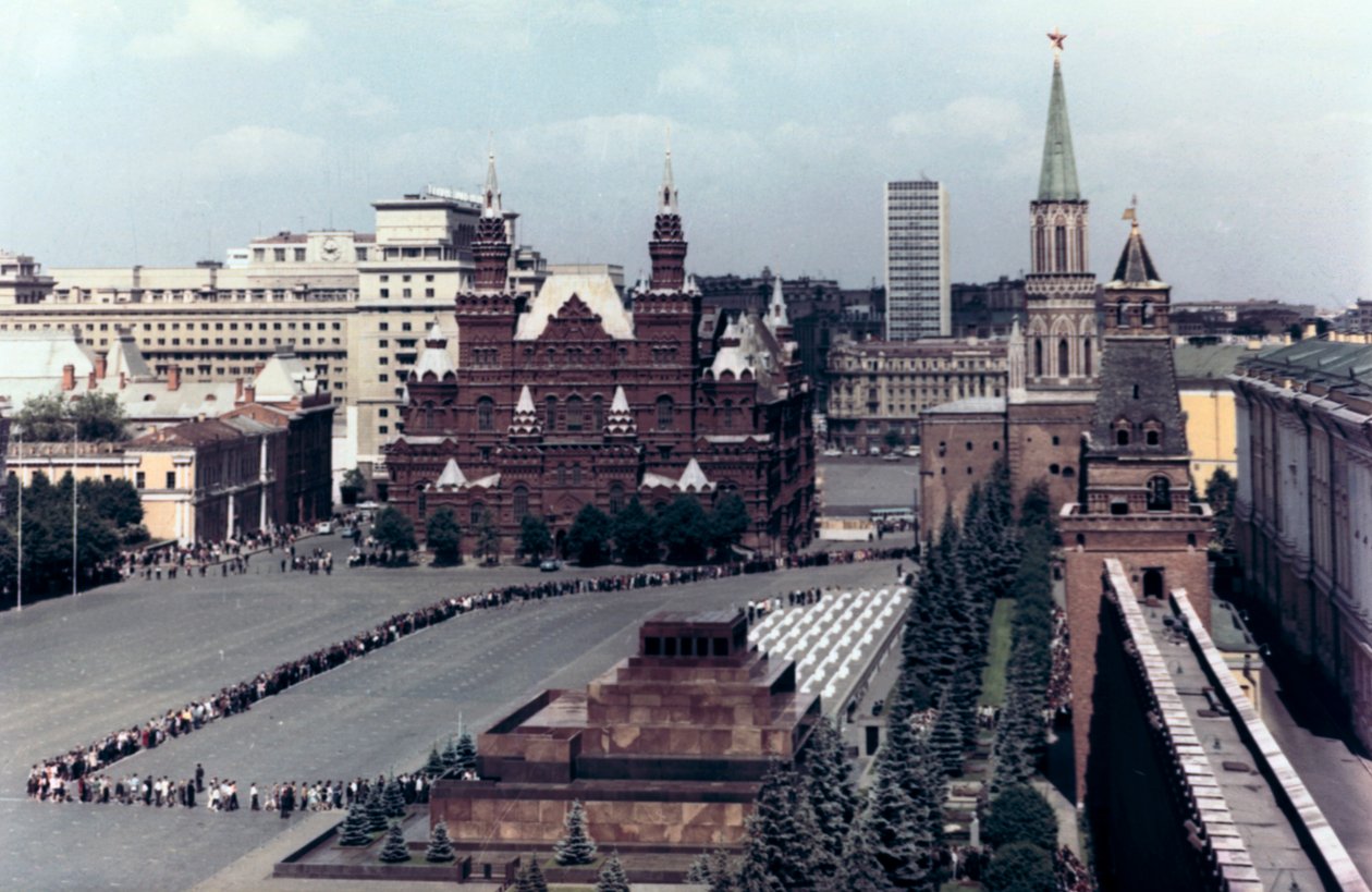 Lenins mausoleum, Rode Plein, Moskou, 1980 door Unbekannt