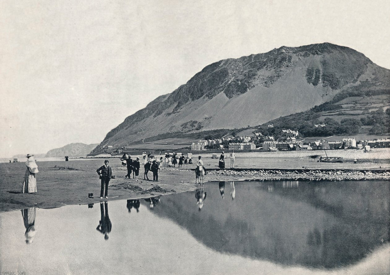 Llanfairechan - Het dorp en de Penmaenmawr-berg door Unbekannt