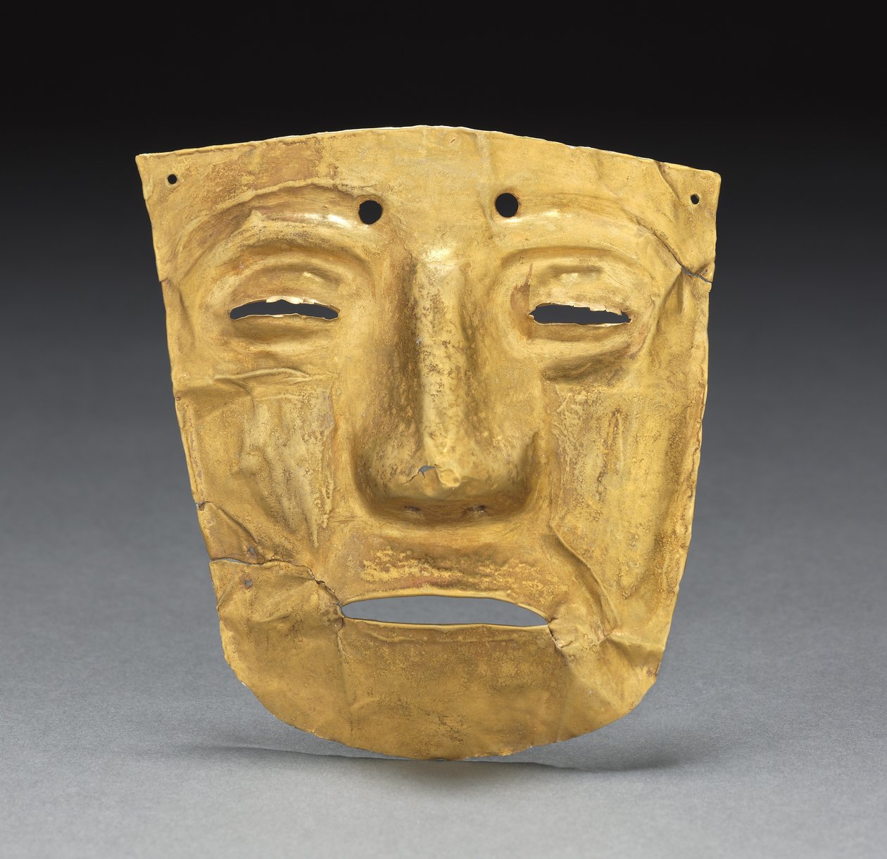 Maskerornament, ca. 700-1550 door Unbekannt