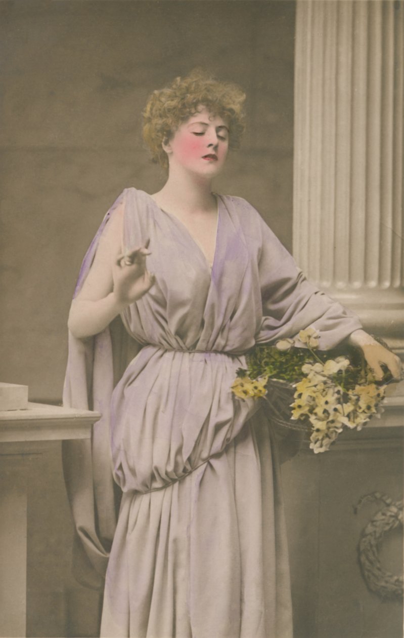 Miss Marie Studholme, 1872-1930, ca. 1930 door Unbekannt