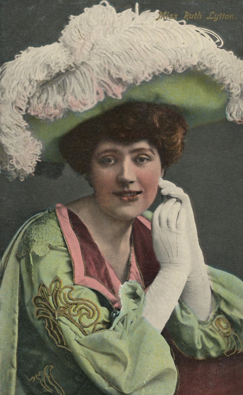 Miss Ruth Lytton, 1875-1939, ca. 1930 door Unbekannt