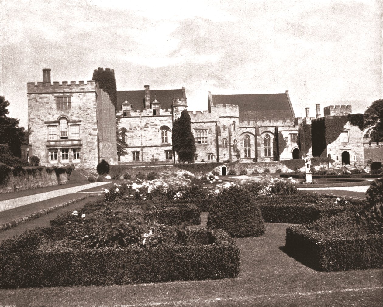 Penshurst Place, Kent, 1894 door Unbekannt