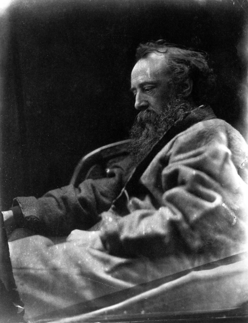 Fotografisch portret van G F Watts profiel door Unbekannt