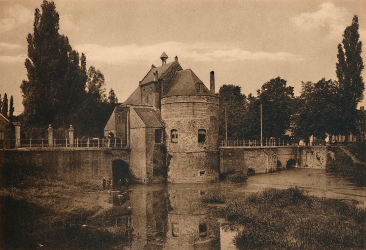 Porte Maréchale, c1928 door Unbekannt