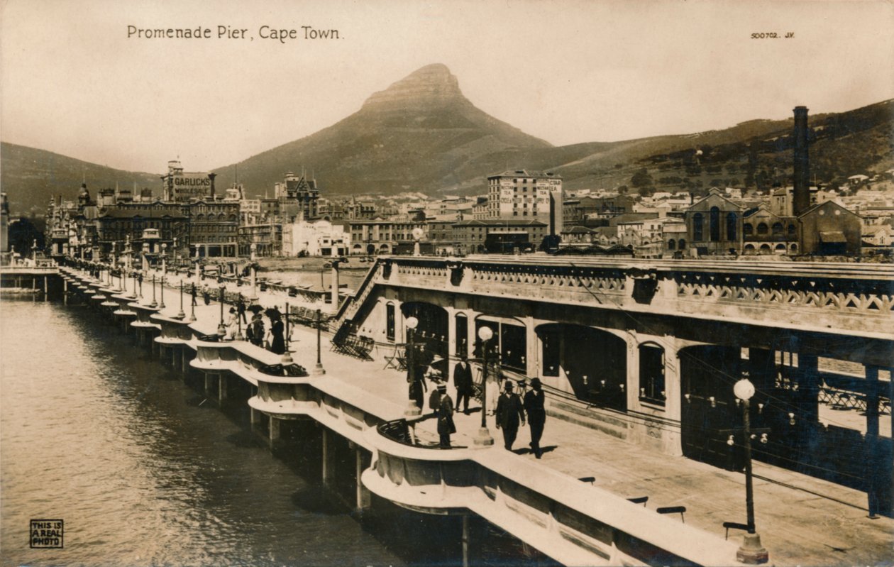Promenade Pier, Kaapstad, ca. 1900 door Unbekannt