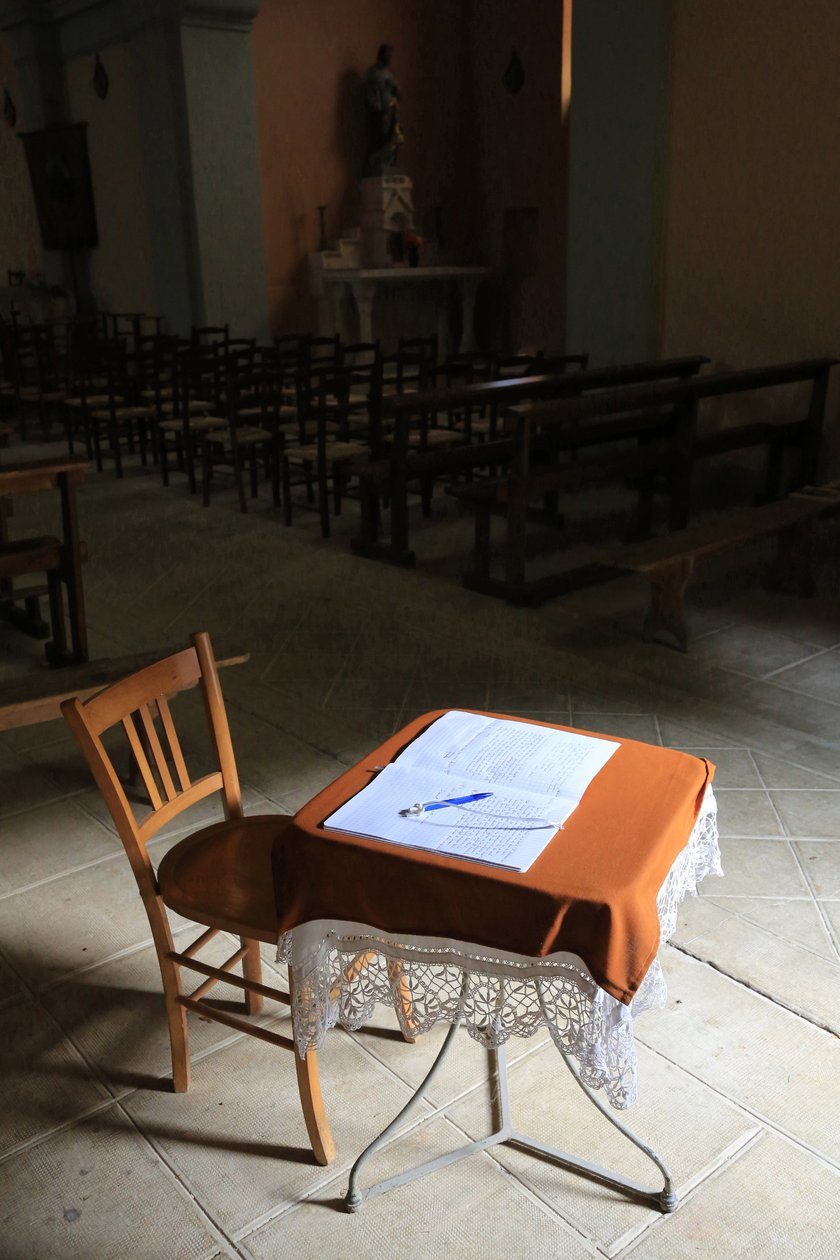 Register in een kerk. door Unbekannt