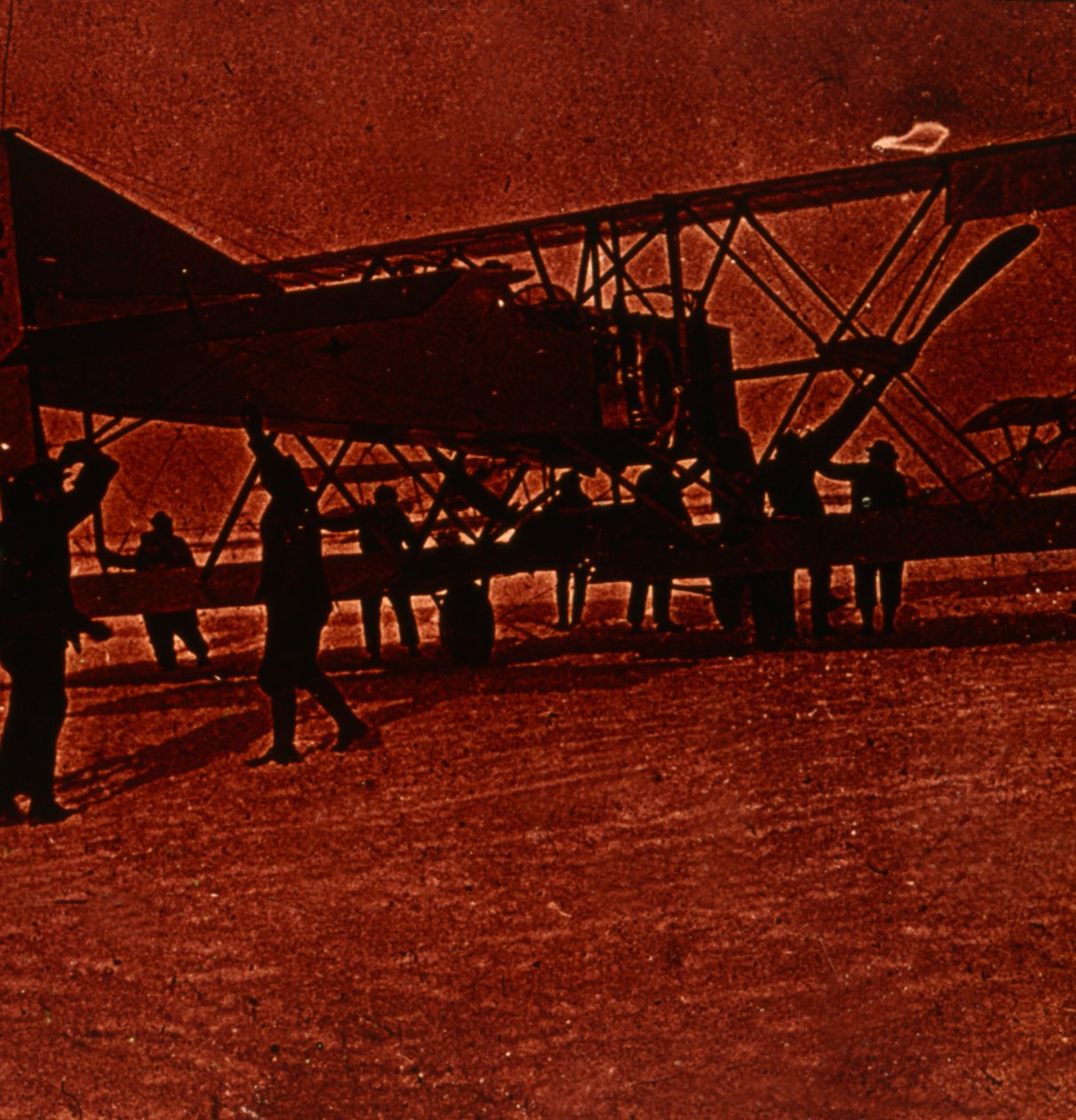 Sneeuwmanoeuvres, ca. 1914-ca. 1918 door Unbekannt