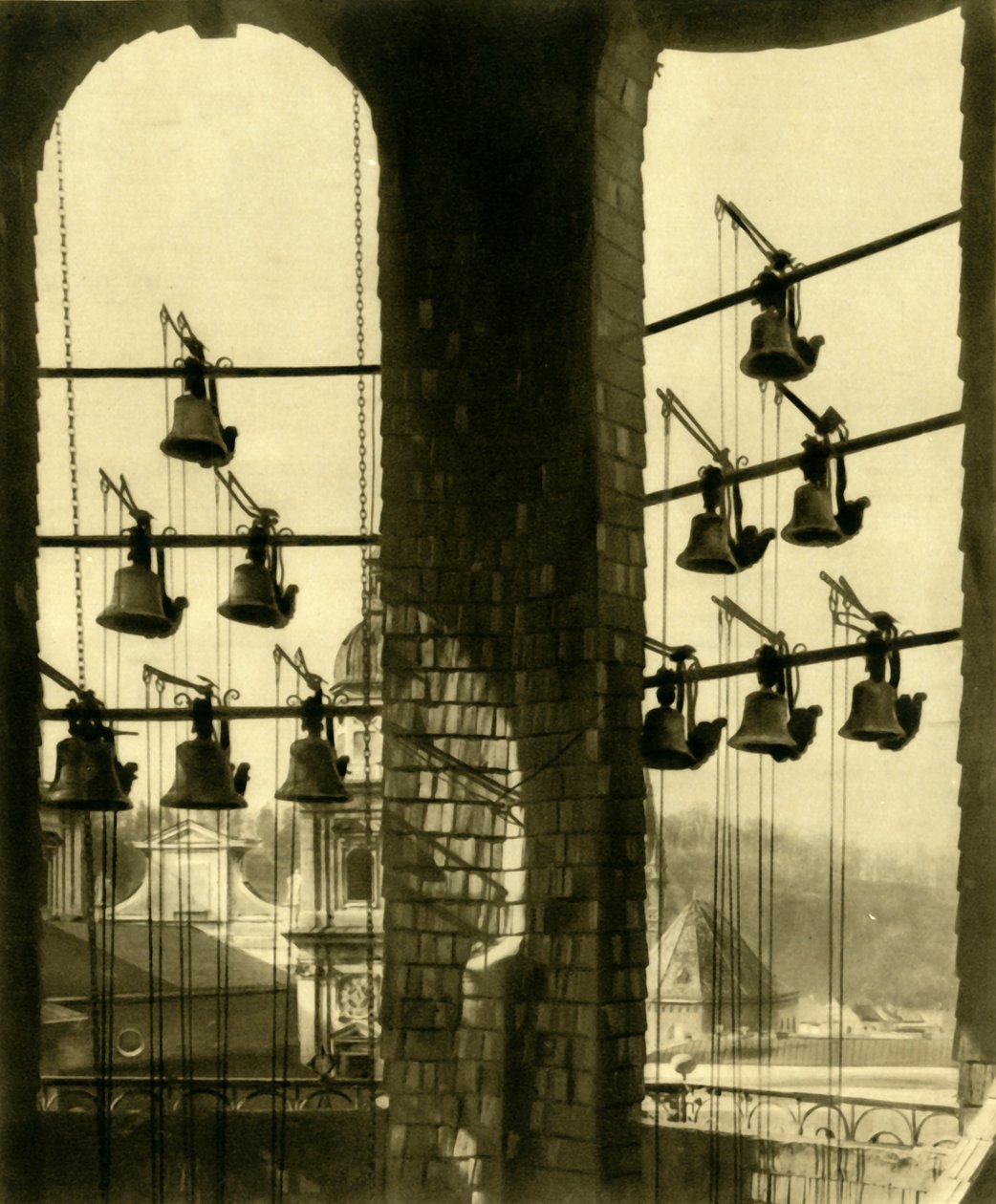 De Carillon-toren, Salzburg, Oostenrijk, c1935 door Unbekannt