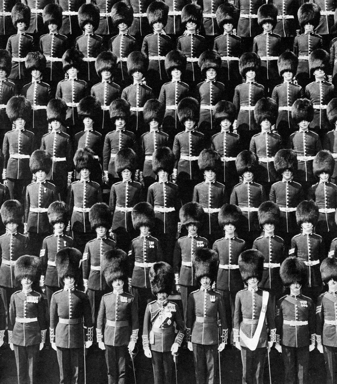 De koning en zijn bewakers, 1935 door Unbekannt