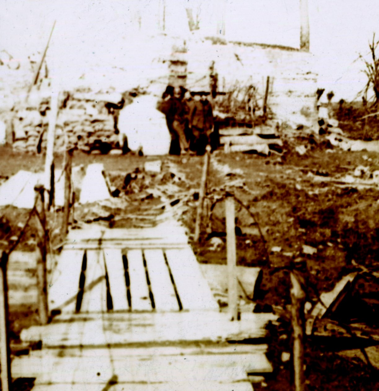 Loopgraven, c1914-c1918 door Unbekannt