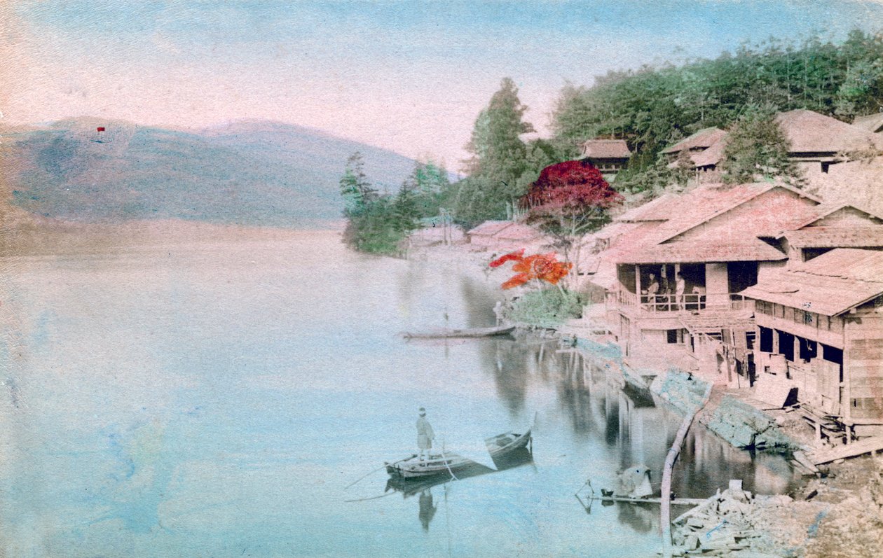 Dorp bij water, Japan door Unbekannt