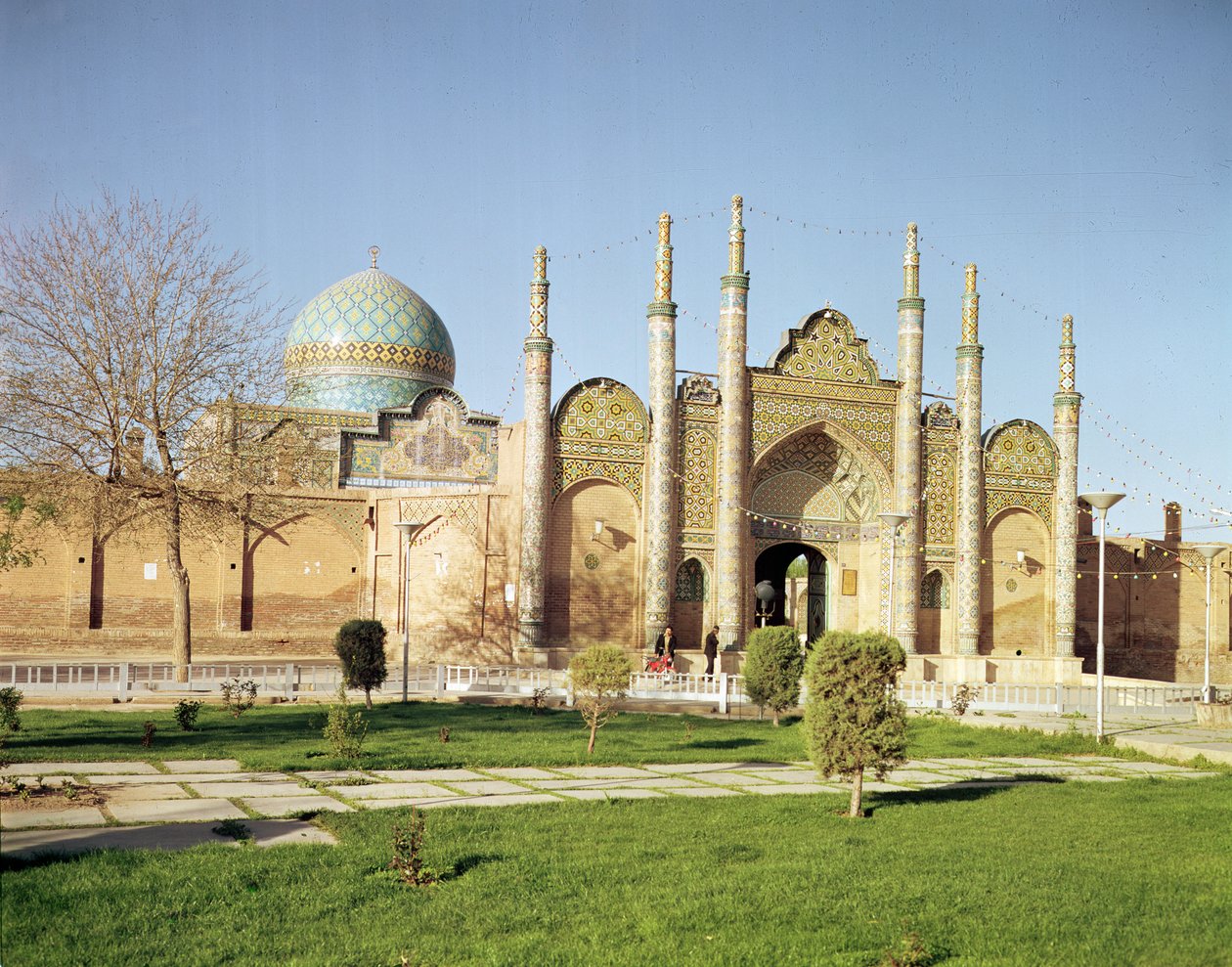 Mausoleum van Imamzadeh Hossein door Unbekannt Unbekannt