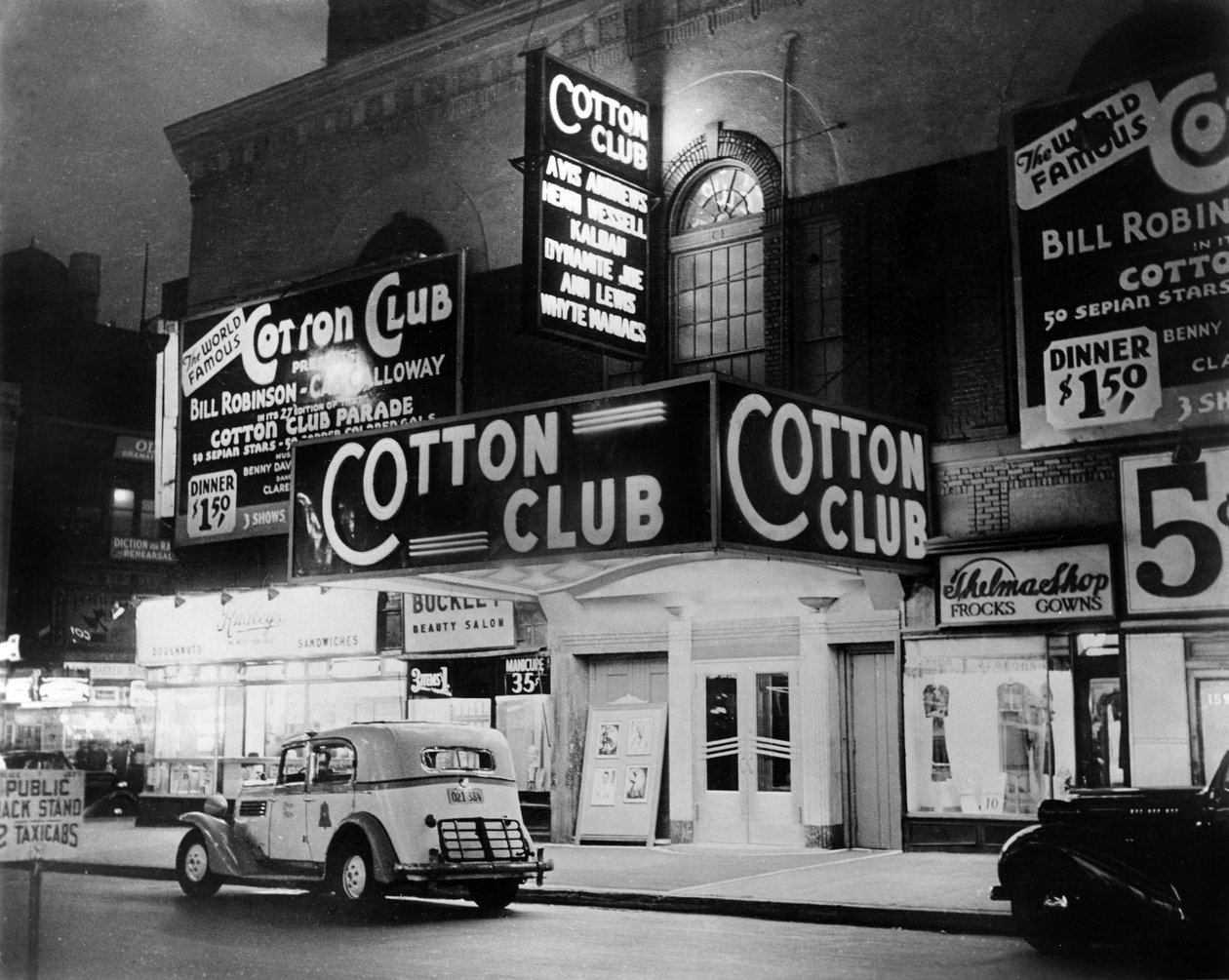 The Cotton Club in Harlem, New York, in 1938 door Unbekannt Unbekannt