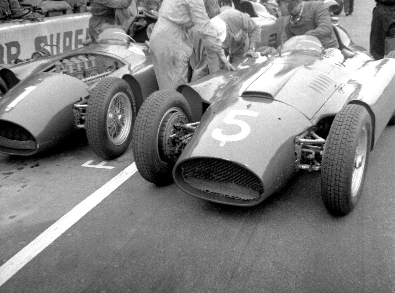 Lancia Ferraris bij de pits, 1956 door Unbekannt Unbekannt
