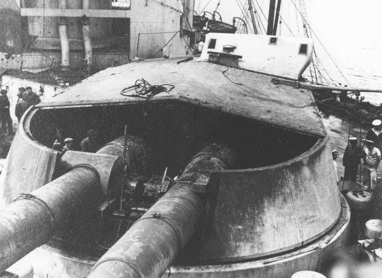 Schade aan Q-toren, HMS Lion, Jutland door Unbekannt