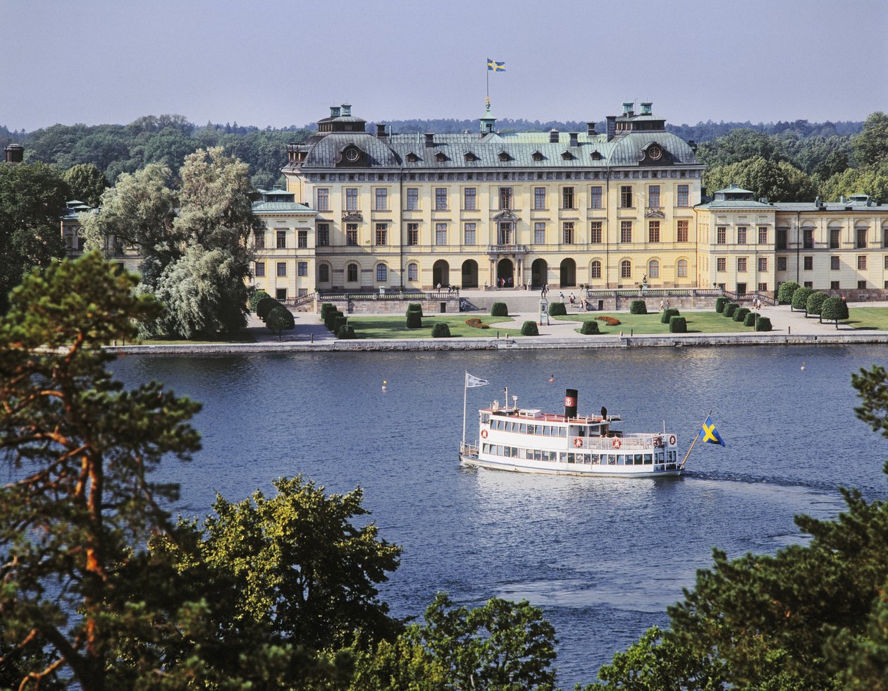 Drottningholm Paleis door Unbekannt