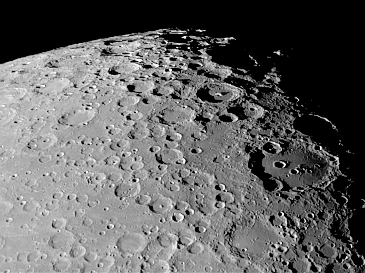 Moretus en Clavius kraters door Unbekannt