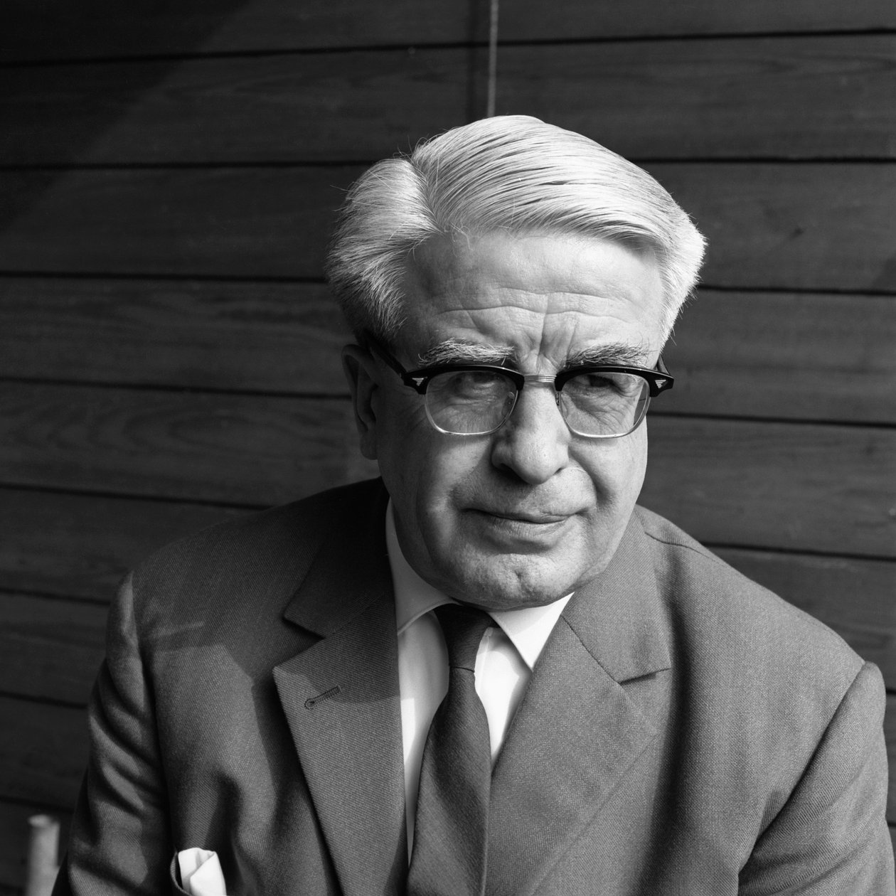 Zwitserland Karl Schmid door Unbekannt