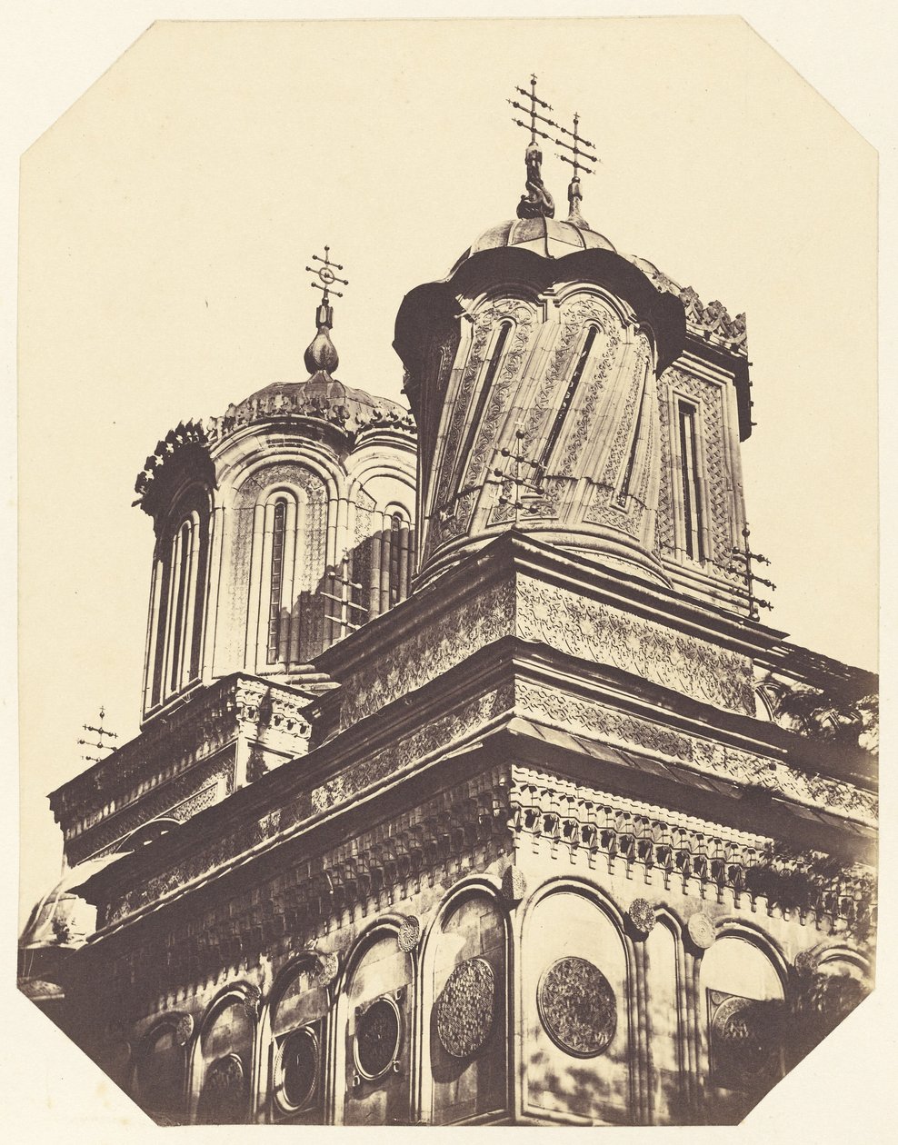 [Schuin zicht op kerktorens]. door Unknown artist