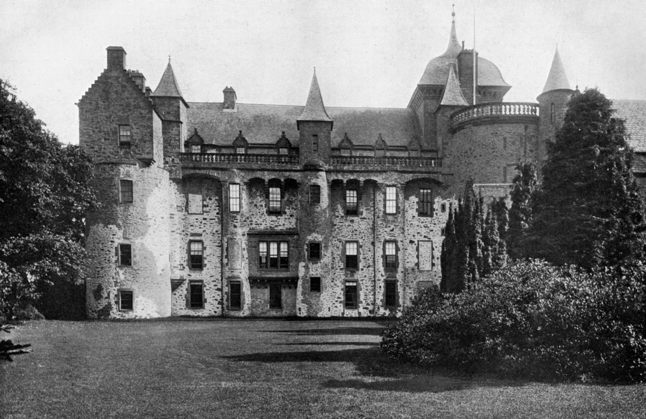 Thirlestane Castle, Lauder, Schotland, 1924-1926 door Valentine and Sons Ltd