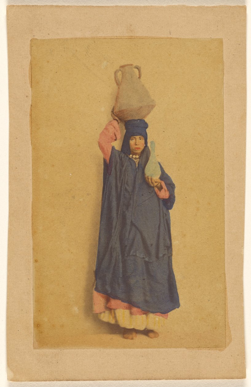 Vrouw draagt kannen water door Wilhelm Hammerschmidt